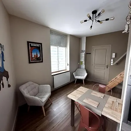 Duplex ,en Face Lägenhet Bergues